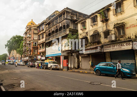 Mumbai, Maharashtra Indien 12. August 2019 Indien Mumbai Maharashtra alte Gebäude in Mumbai Straße am Fort in Maharashtra Indien August 12,2019 Stockfoto