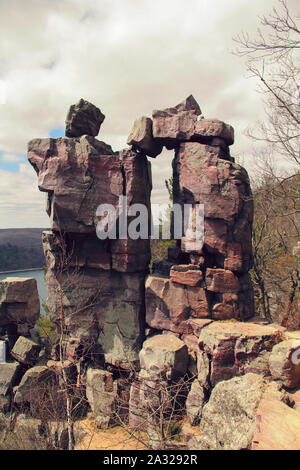 Devil's Doorway Felsformation am Devil's Lake State Park Stockfoto