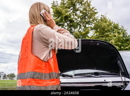 Panne mit dem Auto Stockfoto