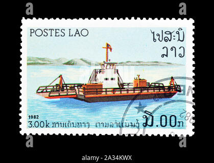 Storniert Briefmarke durch Laos gedruckt, zeigt, dass Schiff, circa 1982. Stockfoto