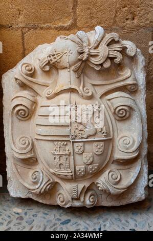 Heraldische Schild, das Cabildo Häuser, La Mota Festung, Alcala la Real, Jaen - Provinz, Andalusien, Spanien, Europa. Stockfoto