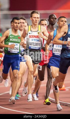 Doha, Katar. 03 Okt, 2019. Amos BARTELSMEYER (Deutschland) Förderung, Leitung 1500 m der Männer, am 03.10.2019 Leichtathletik WM 2019 in Doha/Katar, vom 27.09. - 10.10.2019. | Verwendung der weltweiten Kredit: dpa/Alamy leben Nachrichten Stockfoto