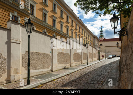 Herbstnachmittag in Hradcany Bezirk von Prag, Tschechien. Stockfoto