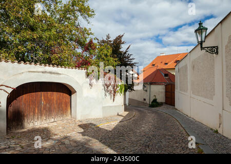 Herbstnachmittag in Hradcany Bezirk von Prag, Tschechien. Stockfoto