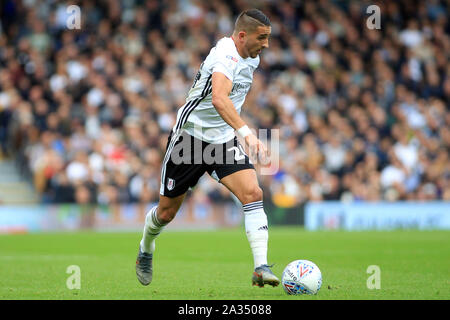 London, Großbritannien. 05 Okt, 2019. Anthony Knockaert von Fulham in Aktion. EFL Skybet championship Match, Fulham v Charlton Athletic im Craven Cottage in London am Samstag, den 5. Oktober 2019. Dieses Bild dürfen nur für redaktionelle Zwecke verwendet werden. Nur die redaktionelle Nutzung, eine Lizenz für die gewerbliche Nutzung erforderlich. Keine Verwendung in Wetten, Spiele oder einer einzelnen Verein/Liga/player Publikationen. pic von Steffan Bowen/Andrew Orchard sport Fotografie/Alamy Live news Credit: Andrew Orchard sport Fotografie/Alamy leben Nachrichten Stockfoto