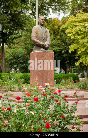 Denkmal Sharaf Rashidov Erster Sekretär des Zentralkomitees der Kommunistischen Partei der Republik Usbekistan, Taschkent, Usbekistan, in Zentralasien Stockfoto