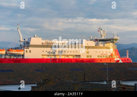 Fähre Corsica Linea im Hafen von Bejaia und weiter nach Marseille, Frankreich Stockfoto