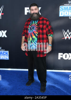 Los Angeles, USA. 04. Okt 2019. . WWE 20. Jahrestag Gedenkfeier Premiere von WWE Friday Night SmackDown auf FOX im Staples Center statt. Photo Credit: Birdie Thompson/AdMedia/MediaPunch Credit: MediaPunch Inc/Alamy leben Nachrichten Stockfoto