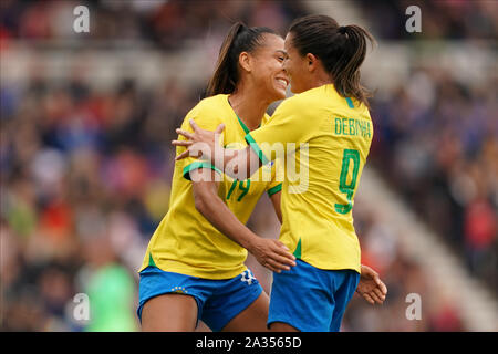 MIDDLESBROUGH, ENGLAND - Oktober 05: Kerben Oliveira Debora "ebinha" und feiert ihr während der internationalen Frauen freundlich zwischen England und Brasilien Frauen Frauen im Riverside Stadium, am Oktober 05, 2019 in Middlesbrough, England. (Foto von Daniela Porcelli/SPP) Stockfoto