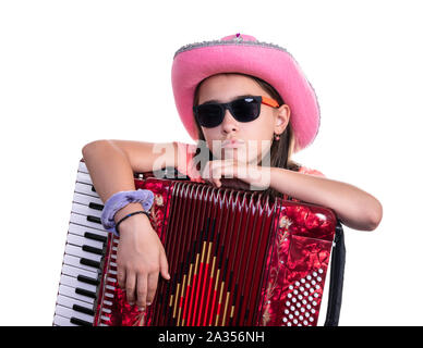 Junge jugendliche Mädchen mit Akkordeon auf einem weißen Hintergrund. Stockfoto