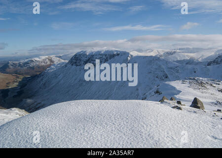 St Sunday Crag von Dollywagon, im Winter, Lake District, Cumbria Stockfoto