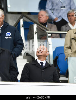 Brighton UK 5. Oktober - Tottenham Vorsitzender Daniel Steuer während der Premier League Match zwischen Brighton und Hove Albion und Tottenham Hotspur an der Amex Stadion - nur für den redaktionellen Gebrauch bestimmt. Kein Merchandising. Für Fußball Bilder FA und Premier League Einschränkungen Inc. kein Internet/Mobile Nutzung ohne fapl Lizenz - für Details Kontakt Fußball Dataco: Credit Simon Dack TPI/Alamy leben Nachrichten Stockfoto