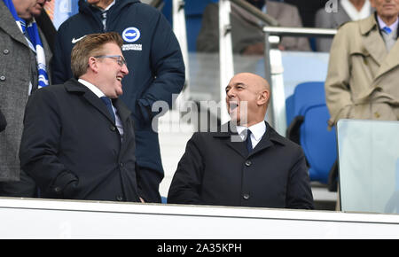 Brighton UK 5. Oktober - Tottenham Vorsitzender Daniel Steuer während der Premier League Match zwischen Brighton und Hove Albion und Tottenham Hotspur an der Amex Stadion - nur für den redaktionellen Gebrauch bestimmt. Kein Merchandising. Für Fußball Bilder FA und Premier League Einschränkungen Inc. kein Internet/Mobile Nutzung ohne fapl Lizenz - für Details Kontakt Fußball Dataco: Credit Simon Dack TPI/Alamy leben Nachrichten Stockfoto