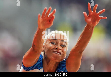 Doha, Katar. 5. Okt, 2019. Jazmin Säger von Vereinigtes Königreich konkurrieren im Weitsprung der Frauen während des 17. IAAF Leichtathletik WM in der Khalifa Stadion in Doha, Katar. Ulrik Pedersen/CSM/Alamy Live News Credit: Cal Sport Media/Alamy Live News Credit: Cal Sport Media/Alamy leben Nachrichten Stockfoto