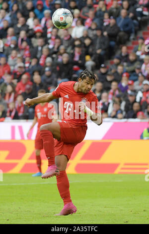 05.10.2019, xemx, Fussball 1.Bundesliga, FC Bayern München - TSG 1899 Hoffenheim emspor, v.l. Serge Gnabry (FC Bayern München #22) Einzelbild, Port Stockfoto