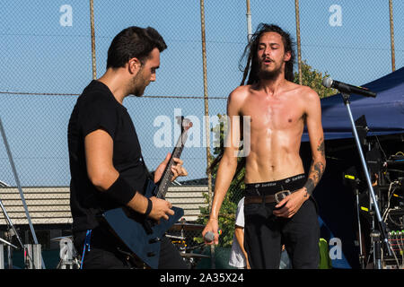 Bergamo, Italien. 5. August 2017. Rock Metal Band Nordmänner führt auf dem Metall für Not in Filagosto Festival. Brambilla Simone Fotografie Live Stockfoto