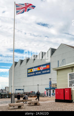 Bootshaus 4 in Portsmouth Historic Dockyard, aus den 1930er Jahren. Stockfoto