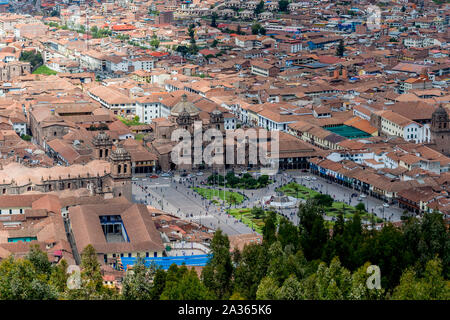 Cusco, Peru - 24.05.2019: Stadt weiten Blick über Cusco, Peru von Sacsayhuaman. Stockfoto