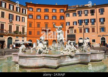 Brunnen von Neptun, Piazza Navona, Rom, Italien Stockfoto