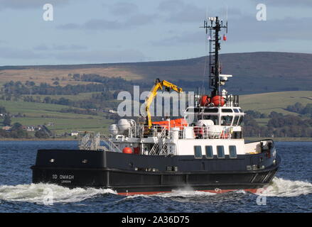 SD Omagh, Clyde-basierte crew Versorgungsschiff von Serco Marine Services betrieben, vorbei an Greenock während der Übung gemeinsame Krieger 19-2. Stockfoto