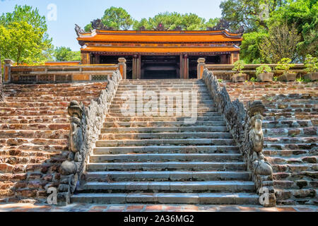 Kien Phuc Grab auf dem Gelände des Vietnam alte Tu Duc königliche Grab in der Nähe von Hue, Vietnam. Weltkulturerbe der Unesco Stockfoto