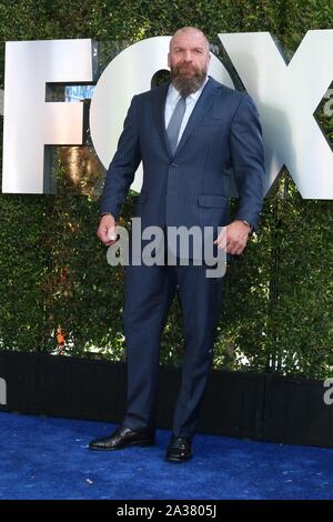 Los Angeles, CA. 4. Okt, 2019. Triple H aka Paul Michael Levesque in der Ankunftshalle für WWE SmackDown 20. Jahrestag feiern Premiere, Staples Center, Los Angeles, CA Oktober 4, 2019. Credit: Priscilla Grant/Everett Collection/Alamy leben Nachrichten Stockfoto