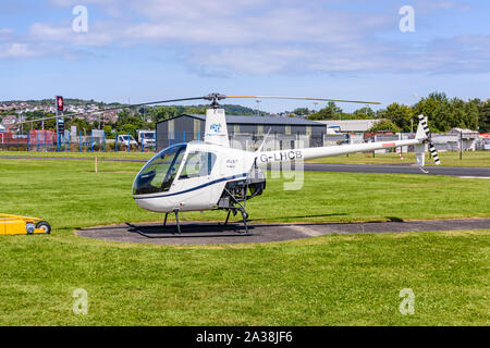 G-LHCB 2001 Robinson R22 Beta zwei Sitz Hubschrauber Stockfoto