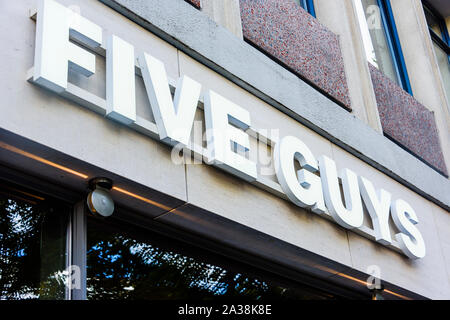 Fünf Jungs Hamburger Restaurant, Rotterdam, Niederlande. Stockfoto