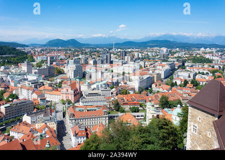 Blick auf die Stadt von der Burg von Ljubljana, Altstadt, Ljubljana, Slowenien Stockfoto