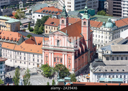 Franziskaner Kirche der Verkündigung und der Blick auf die Altstadt von Ljubljana Schloss, Altstadt, Ljubljana, Slowenien Stockfoto