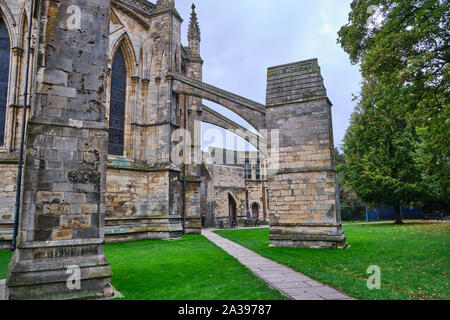 Strebebögen Unterstützung der östlichen Ende der Kapitel Haus der Kathedrale von Lincoln, Lincolnshire, England Stockfoto