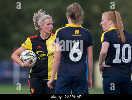 Hempstead Road, UK. 06 Okt, 2019. Emma Beckett von Watford FC Damen während der FA Frauen nationale Liga Süd Spiel zwischen FC Watford Damen und Oxford United Frauen an gaywood Park, Hempstead Road, England am 6. Oktober 2019. Foto von Andy Rowland. Credit: PRiME Media Images/Alamy leben Nachrichten Stockfoto