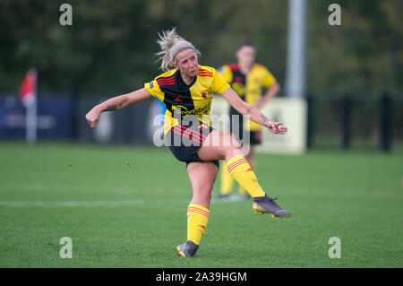 Hempstead Road, UK. 06 Okt, 2019. Emma Beckett von Watford FC Damen während der FA Frauen nationale Liga Süd Spiel zwischen FC Watford Damen und Oxford United Frauen an gaywood Park, Hempstead Road, England am 6. Oktober 2019. Foto von Andy Rowland. Credit: PRiME Media Images/Alamy leben Nachrichten Stockfoto