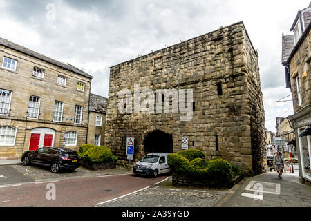 16, 07, 2019, Alnwick, Northumberland, Englan, Bondgate Turm Stockfoto