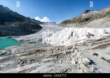 Rhone Gletscher Gletschereishöhle bei Furkapass, Obergoms, Alpen, Schweiz Stockfoto