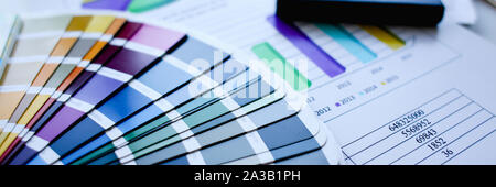Farbe Drucken von Pantone Statistiken Offset Stockfoto
