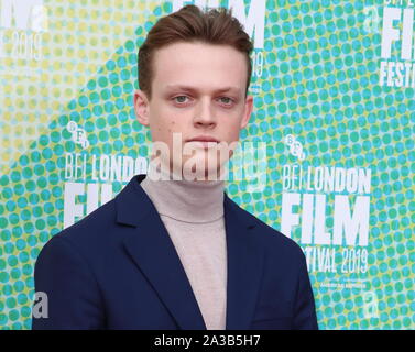 Anson Boon besucht Die BFI 63 London Film Festival UK Premiere von 'Blackbird' am Bahndamm Garten Kino in London statt. Stockfoto