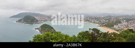 Strand La Concha Panoramablick in San Sebastian, Baskenland. Spanien Stockfoto