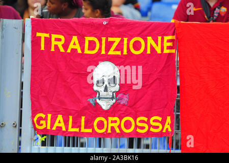 Fans Roma während Roma Vs Cagliari, Roma, Italien, 06 Okt 2019, Fußball Italienische Fußball Serie A Männer Meisterschaft Stockfoto