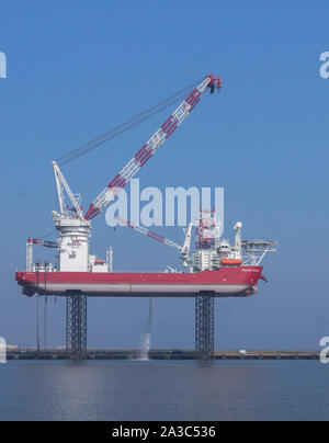 Windpark-Bube-up-Barge, Seajacks, Stockfoto