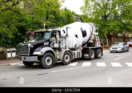 Fertig gemischte Zement Truck. Corner Brook Neufundland Kanada Stockfoto