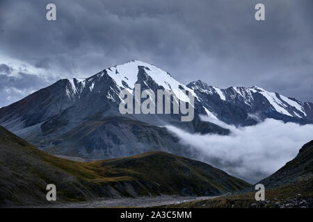 Landschaft von Tian Shan Gebirge in Kasachstan Stockfoto