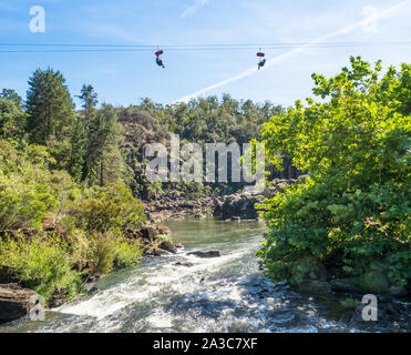 Die Sesselbahn am Cataract Gorge bei Launceston, Tasmanien, ist die längste Lebensdauer Sessellift in der Welt. Stockfoto