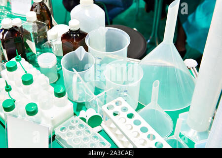 Kunststoff chemische Spezialitäten für Flüssigkeiten Stockfoto