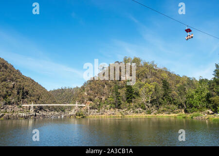 Tasmanien, Australien - 15. FEBRUAR 2019: Die SESSELBAHN am Cataract Gorge bei Launceston, Tasmanien, ist die längste Lebensdauer Sessellift in der Welt. Stockfoto