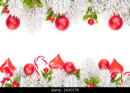 Weihnachten Hintergrund. Rot und Grün Weihnachtsschmuck Grenze Stockfoto