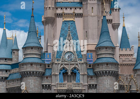 Orlando, Florida. September 23, 2019. Teilansicht von Cinderella Castle im Magic Kigndom Stockfoto