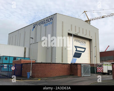 Ein Blick auf die Ferguson Marine Werft in Port Glasgow. Stockfoto