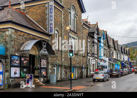 Ambleside Stadtzentrum, High Street, in der Nähe von Lake Windermere, Lake District National Park, Cumbria, England, UK gb Stockfoto