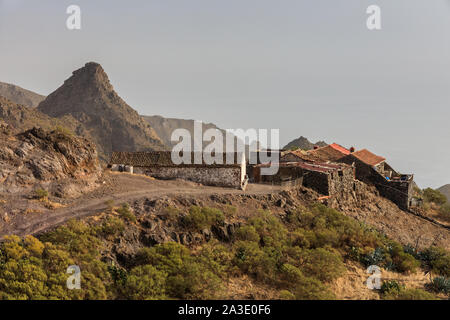 Berühmte Dorf Masca in ländlichen Ort in großer Höhe auf dem Berg in Teneriffa, Spanien Stockfoto